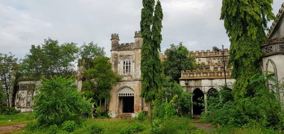Hill Fort Palace, Hyderabad, Telangana - Vushii.com Hill Fort Palace, Hyderabad, Telangana - Vushii.com